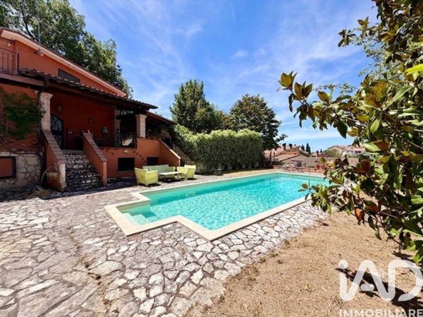 casa indipendente in vendita a Monteleone Sabino in zona Ginestra Sabina