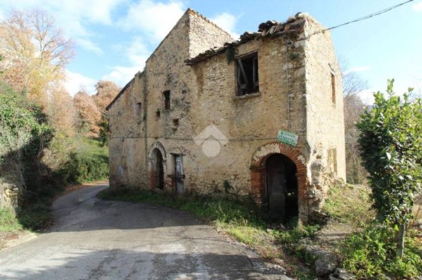 appartamento in vendita a Monteleone Sabino in zona Ginestra Sabina