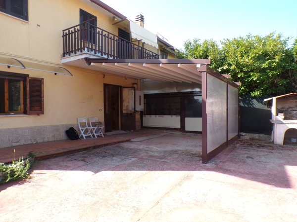 appartamento in vendita a Monteleone Sabino in zona Ginestra Sabina