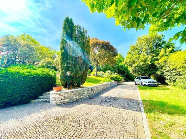 casa indipendente in vendita a Monte San Giovanni in Sabina