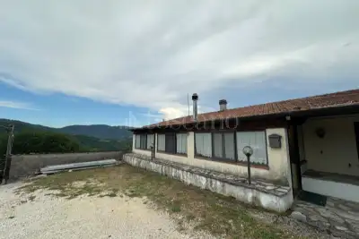 casa indipendente in vendita a Monte San Giovanni in Sabina