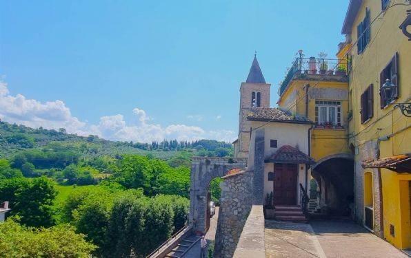 appartamento in vendita a Montopoli di Sabina in zona Bocchignano