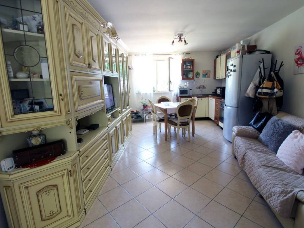 casa indipendente in vendita a Montopoli di Sabina in zona Bocchignano
