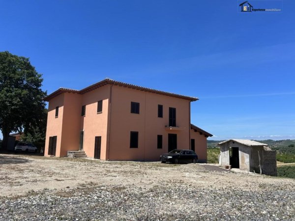 attico in vendita a Montopoli di Sabina