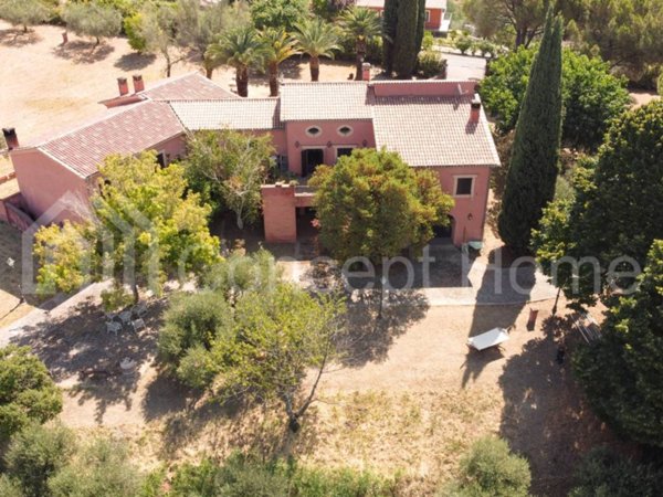 casa indipendente in vendita a Montopoli di Sabina