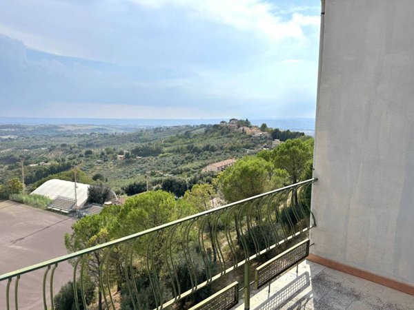 appartamento in vendita a Montopoli di Sabina