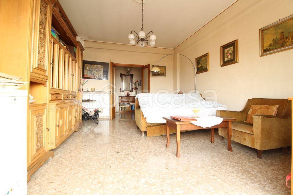 appartamento in vendita a Montopoli di Sabina in zona Ferruti
