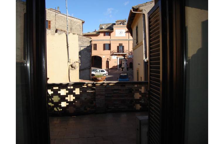 intera palazzina in vendita a Montopoli di Sabina