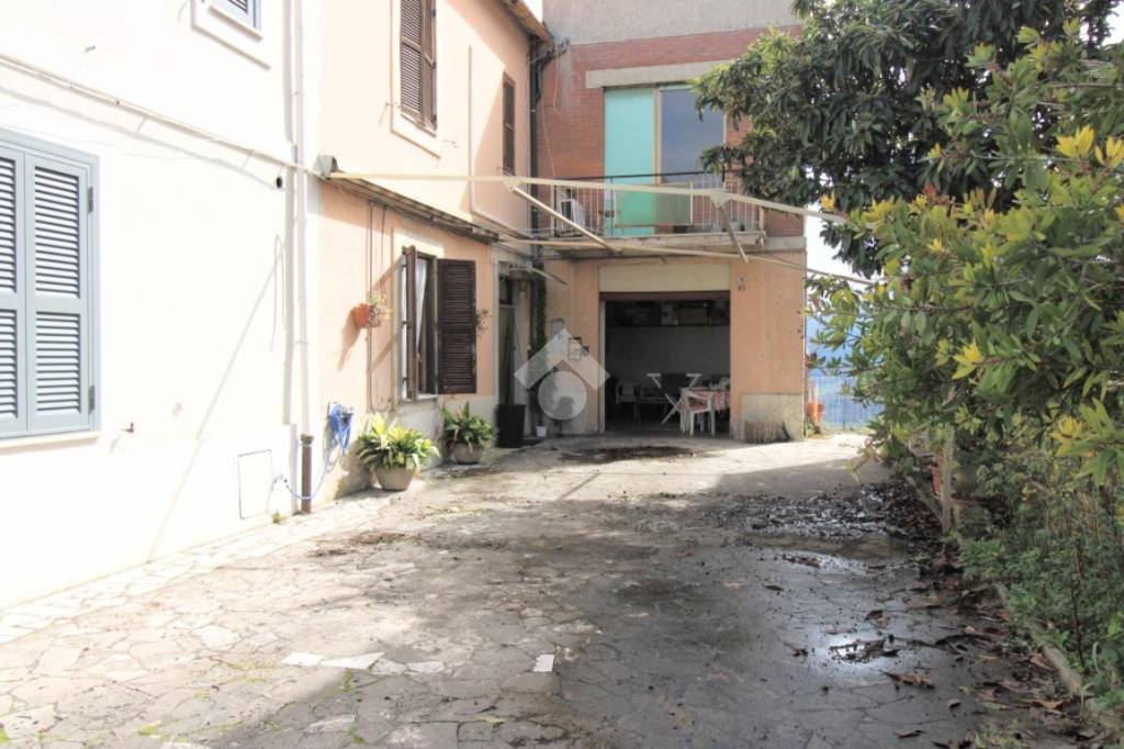 appartamento in vendita a Montopoli di Sabina