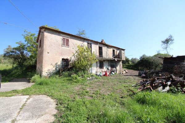 casa indipendente in vendita a Montopoli di Sabina