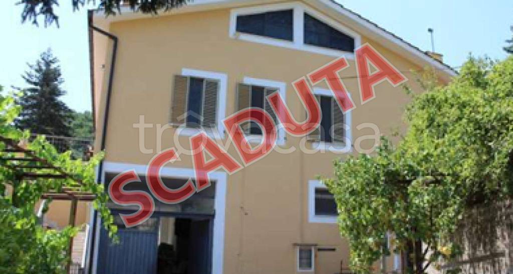 appartamento in vendita a Montopoli di Sabina in zona Ferruti