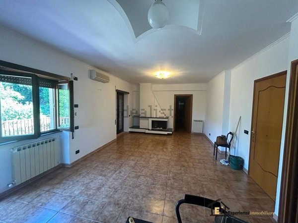 appartamento in vendita a Montopoli di Sabina
