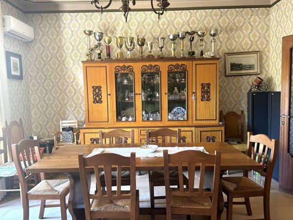 casa indipendente in vendita a Montopoli di Sabina