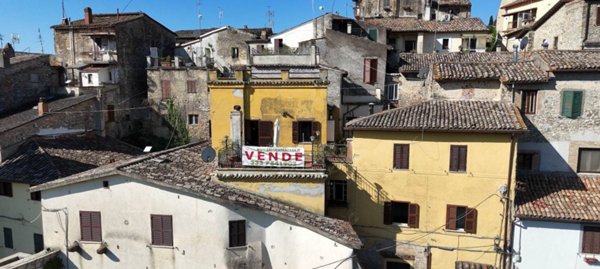 appartamento in vendita a Montopoli di Sabina in zona Bocchignano