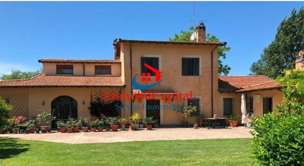 casa indipendente in vendita a Montopoli di Sabina