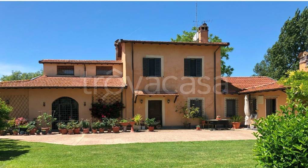 casa indipendente in vendita a Montopoli di Sabina