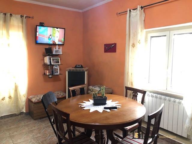 appartamento in vendita a Montopoli di Sabina in zona Santa Maria