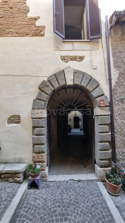 appartamento in vendita a Montopoli di Sabina in zona Bocchignano