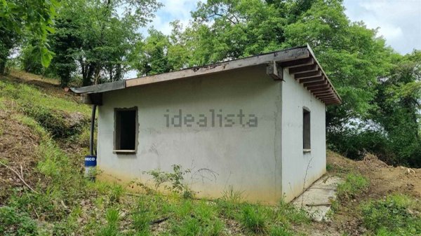 casale in vendita a Montopoli di Sabina