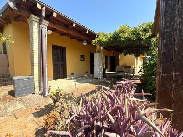 casa indipendente in vendita a Montopoli di Sabina in zona Granari
