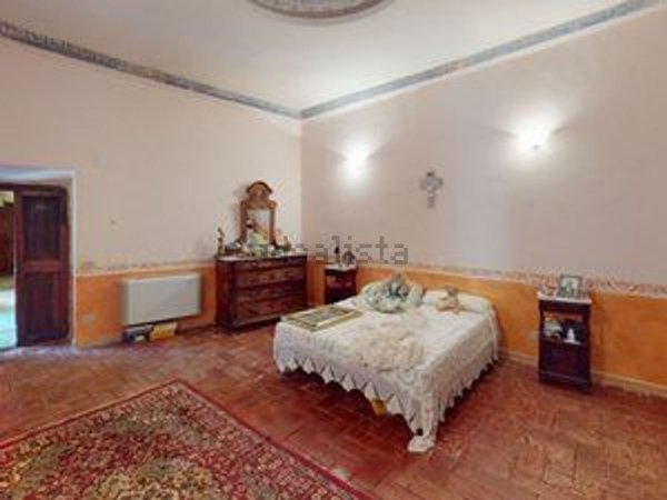 esavano in vendita a Morro Reatino