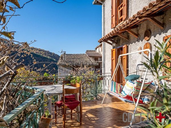 casale in vendita a Morro Reatino