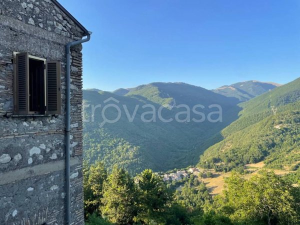 casa indipendente in vendita a Morro Reatino