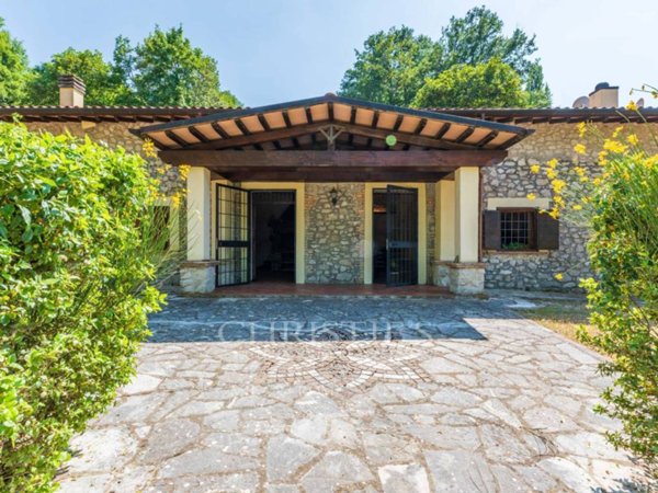 casa indipendente in vendita ad Orvinio