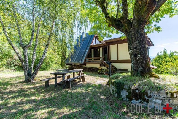 casa indipendente in vendita ad Orvinio