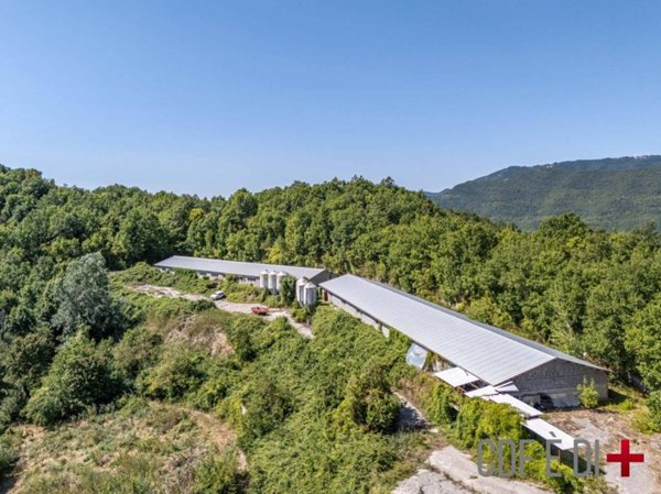 casa indipendente in vendita ad Orvinio