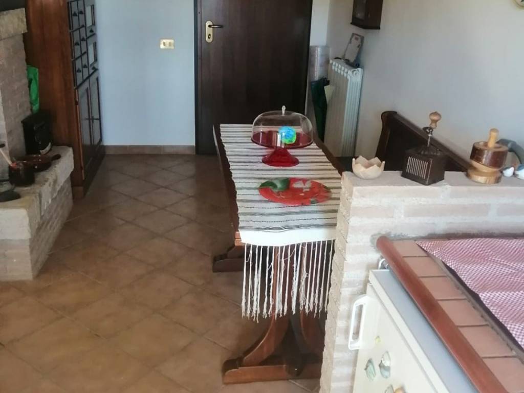 appartamento in vendita ad Orvinio