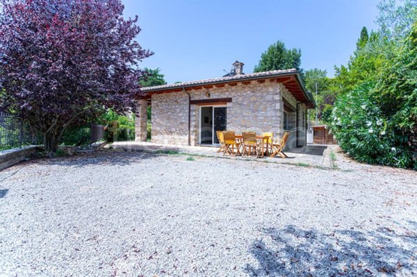 casa indipendente in vendita ad Orvinio
