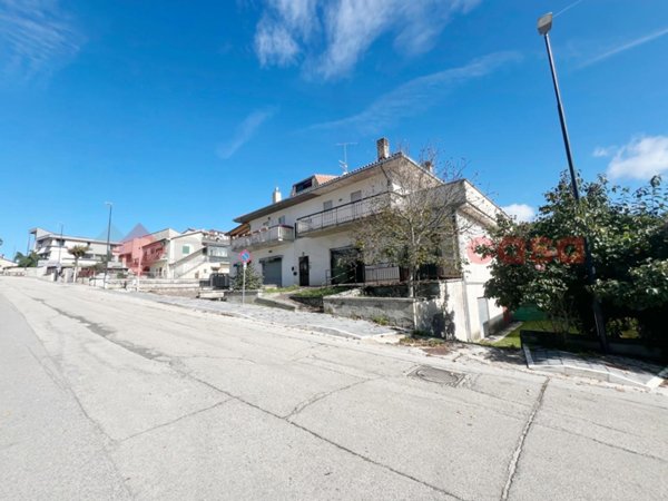 appartamento in vendita a Pescorocchiano