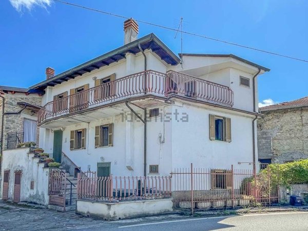 appartamento in vendita a Pescorocchiano in zona Torre di Taglio