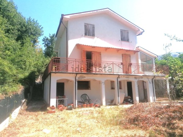 appartamento in vendita a Pescorocchiano