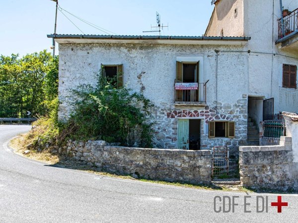 appartamento in vendita a Pescorocchiano