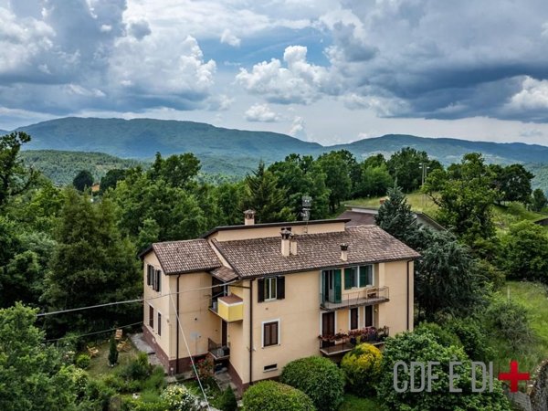 appartamento in vendita a Pescorocchiano in zona Sant'Elpidio