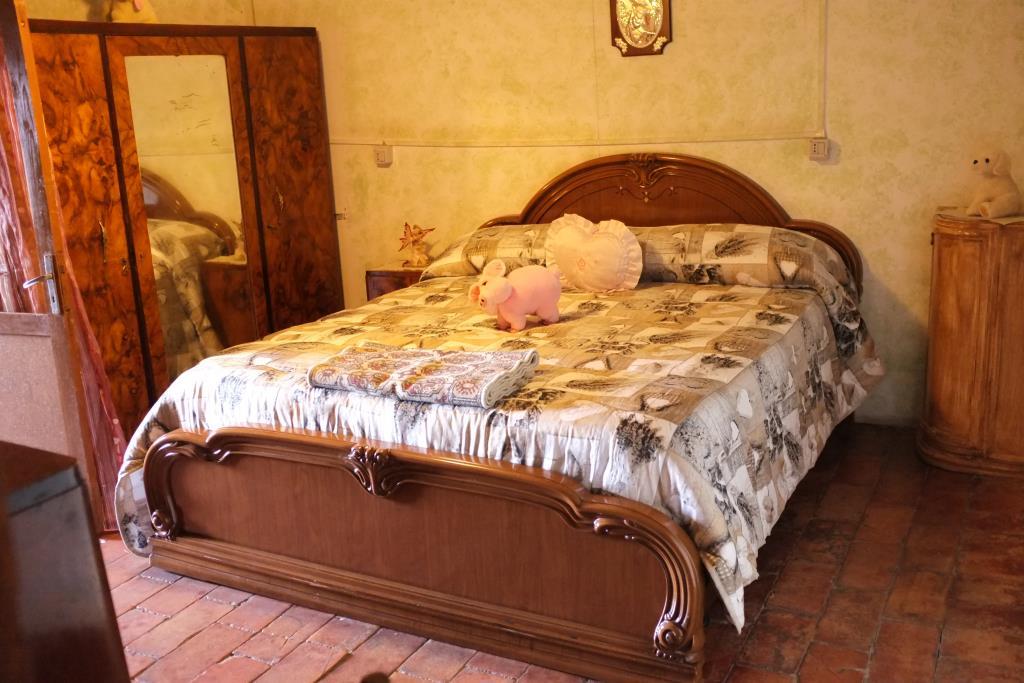 casa indipendente in vendita a Petrella Salto