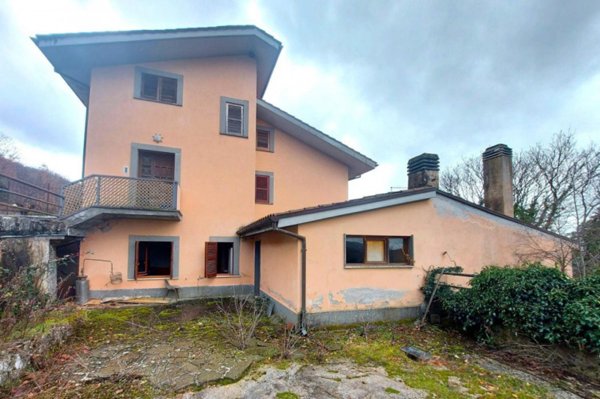 appartamento in vendita a Petrella Salto in zona Capradosso