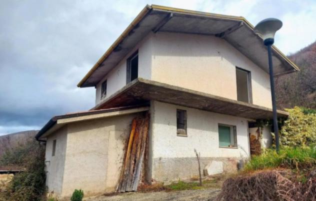 appartamento in vendita a Petrella Salto in zona Capradosso