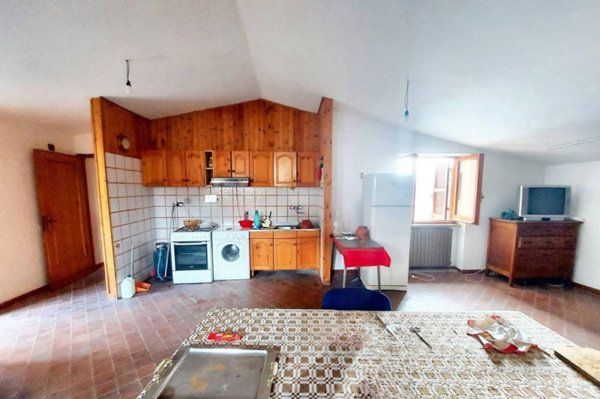 appartamento in vendita a Petrella Salto in zona Capradosso