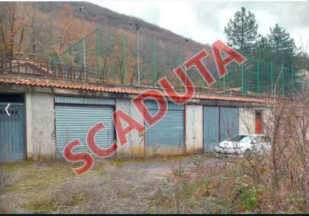 pentavano in vendita a Petrella Salto in zona Capradosso