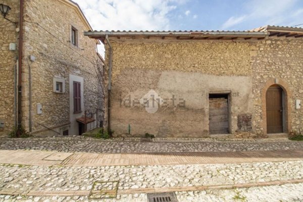 appartamento in vendita a Petrella Salto