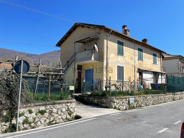 appartamento in vendita a Petrella Salto