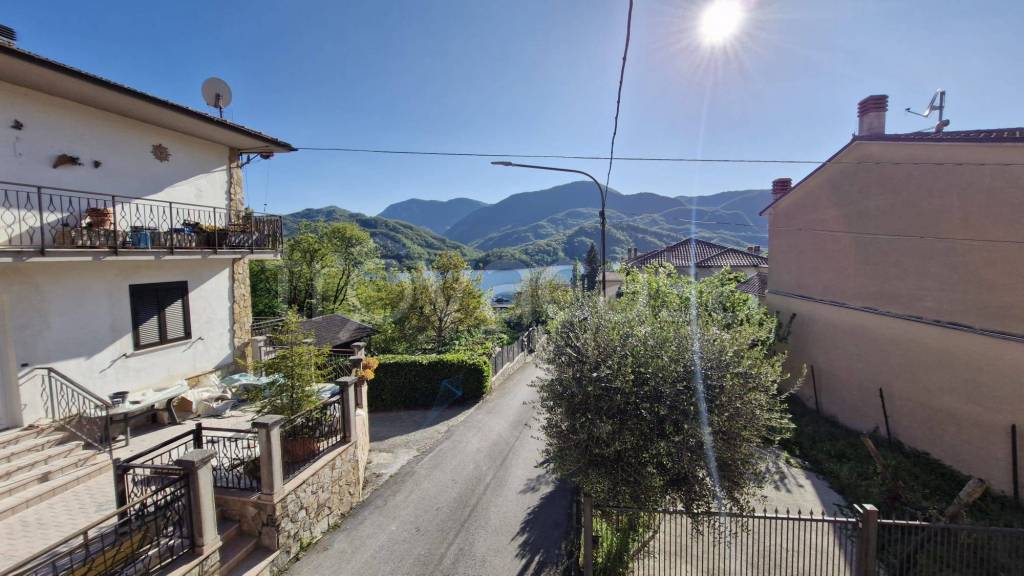 appartamento in vendita a Petrella Salto in zona Borgo San Pietro