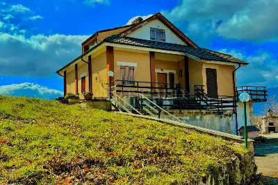 casa indipendente in vendita a Petrella Salto in zona Oiano