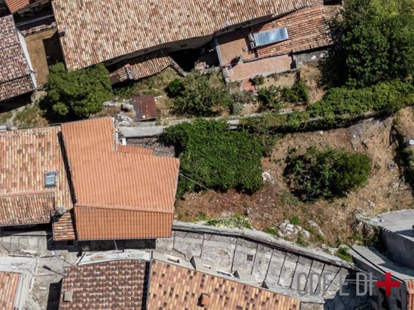 appartamento in vendita a Petrella Salto in zona Staffoli