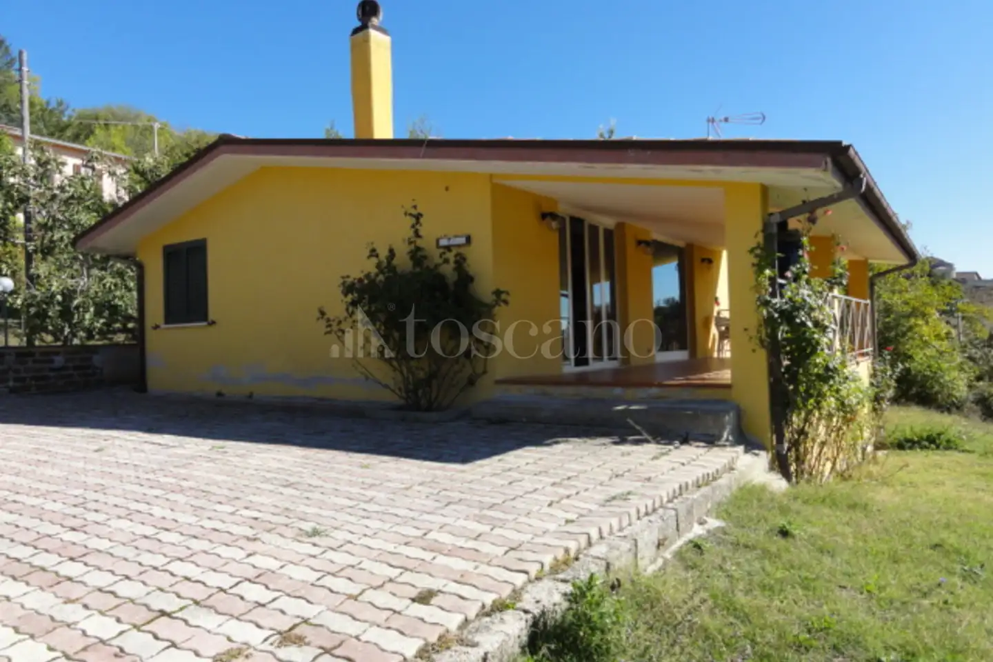 casa indipendente in vendita a Petrella Salto in zona Pagliara