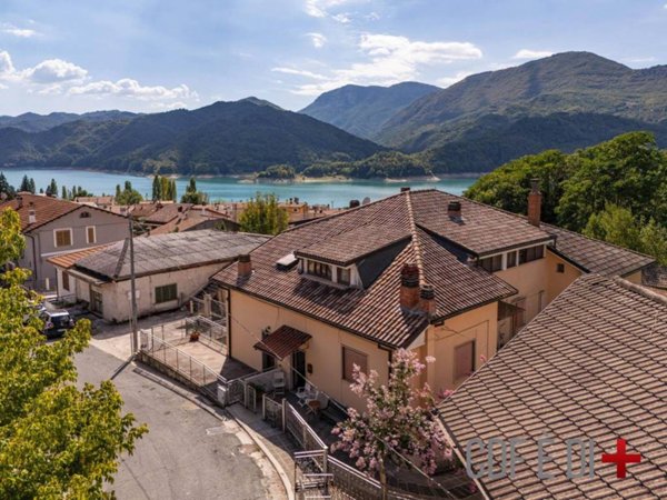 appartamento in vendita a Petrella Salto in zona Borgo San Pietro