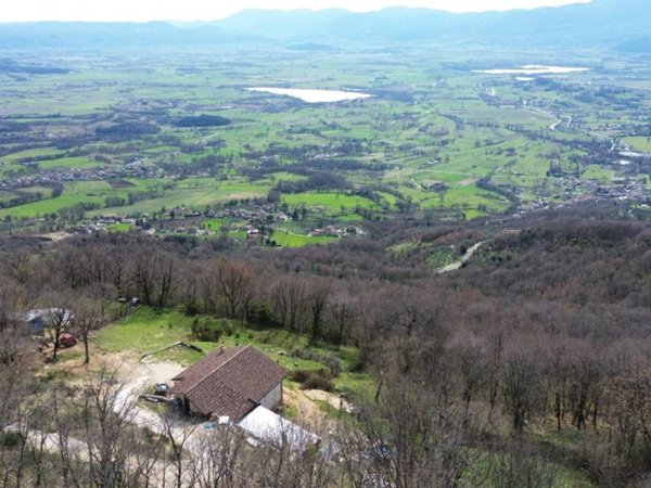 casa indipendente in vendita a Poggio Bustone